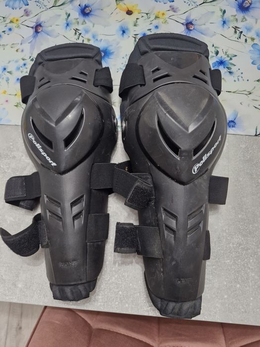 Ochraniacze kolan polisport