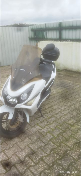 Scooter 125  Daelim S3