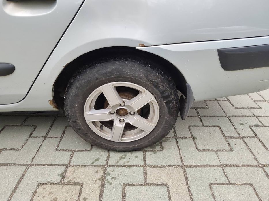 Renault Clio Symbol 2004