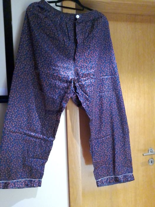 Conjunto de Pijama e robe de homem