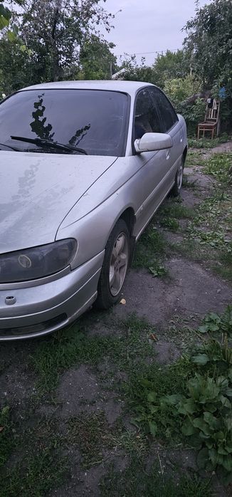 Опель омега б 2.6 механіка