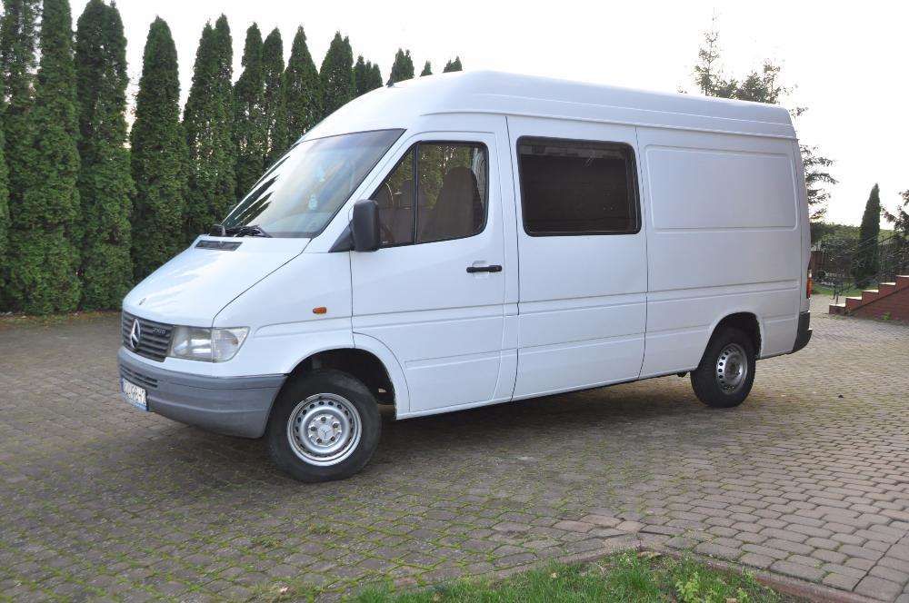 Wynajem Busa Mercedes Sprinter Transport Pruszcz Gdański Wypożyczalnia