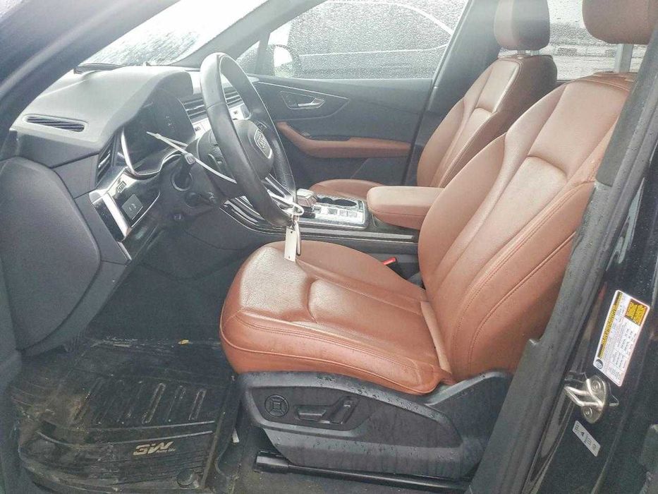 2021 Audi Q7 Premium Plus