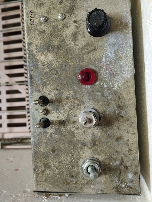 Інкубатор Наседка1