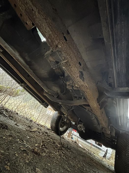 Mitsubishi l200 częsci