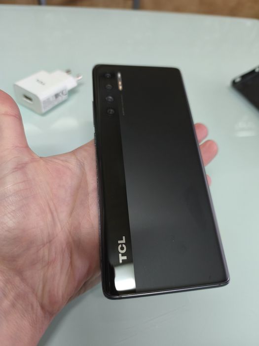 Telemóvel TCL 20 PRO 5G rede Vodafone