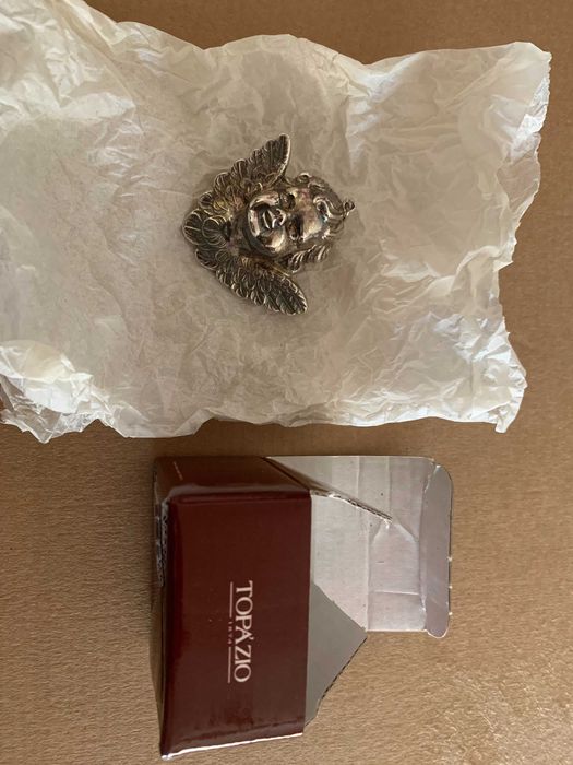 Berloque cabeça de anjo grande, em prata 0,925, da Topázio.