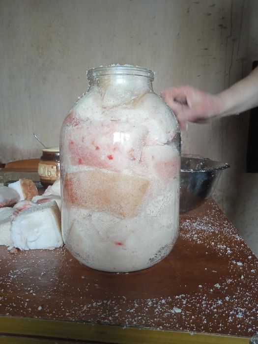 Продам сало свіжо солене