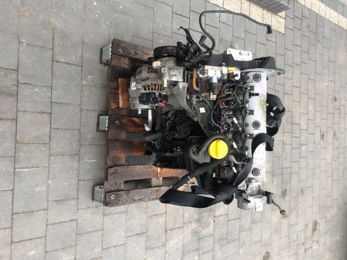 SILNIK 1.9 DCI F9Q F9K 750, 670, 760