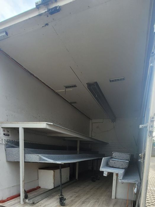 Renault Master  Kontener niskopodłogowy Autosklep Renault Master