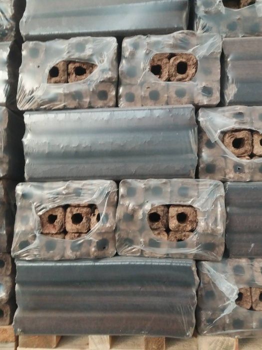 Паливні гранули (пелети) та брикети  (МІНІМАЛЬНЕ ЗАМОВЛЕННЯ) - 10т