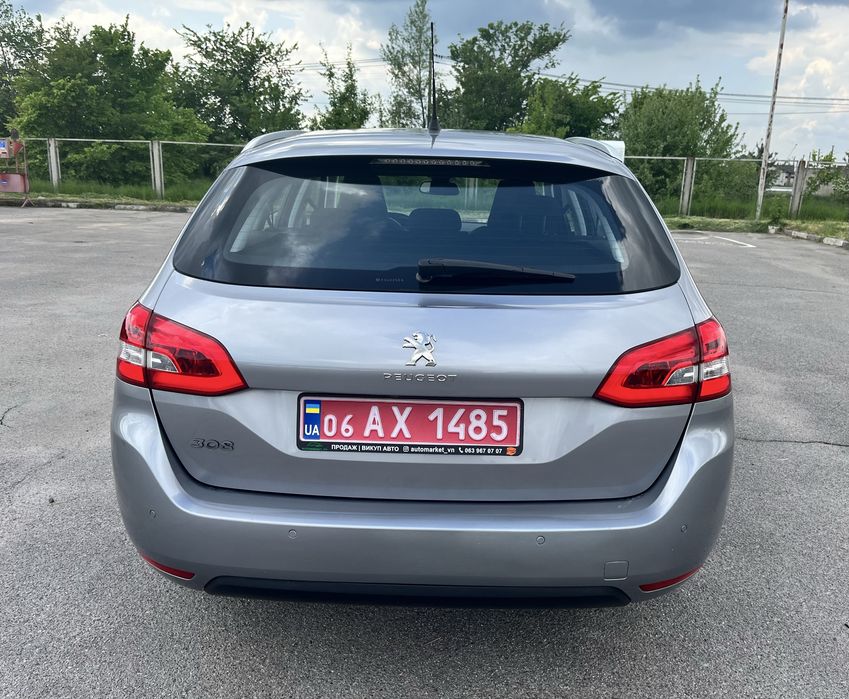 Продам Пежо 308 2019 року ( куплений і експлуатація 2020 року)