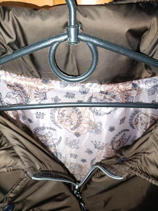 Нова жіноча куртка 56-58