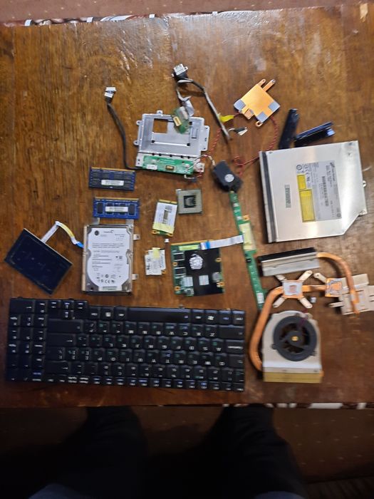 Запчасти на ноутбук ASUS  M 50