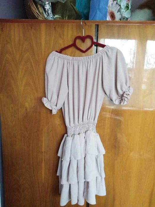 Sukienka pudrowy róż