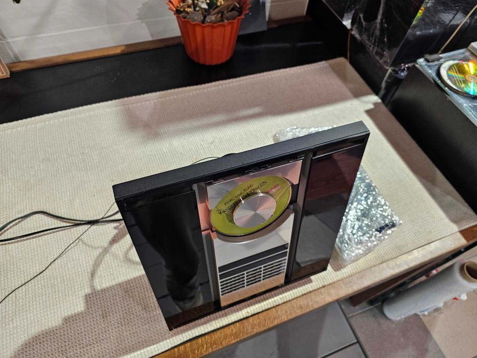 Bang & Olufsen BeoCenter 2300