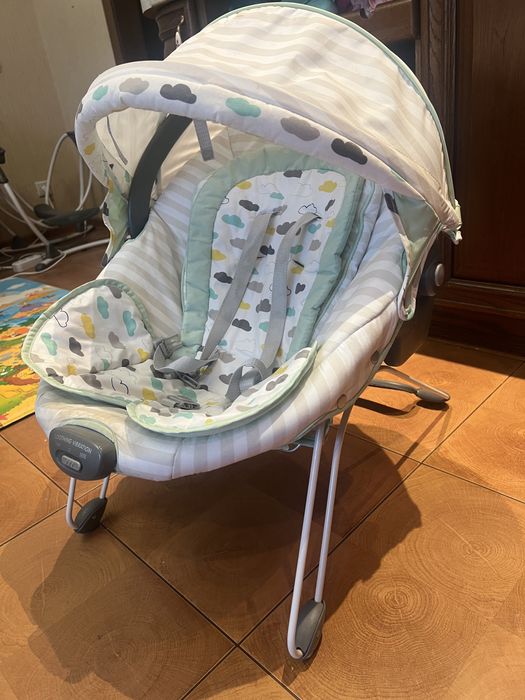 Крісло качеля Graco GLIDER ELITE заколисуючий центр