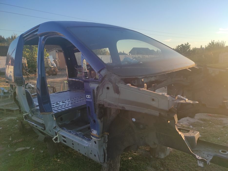 Продам кузов Кадди 3
