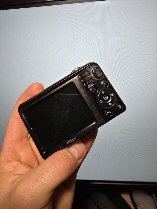 Цифровий фотоапарат Nikon Coolpix LP27