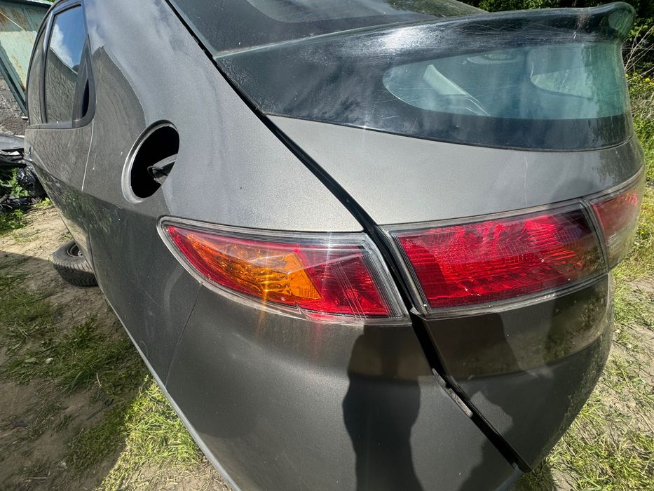 Honda Civic VIII UFO  lampa tylna lampy tylne w błotnik LEWA PRAWA