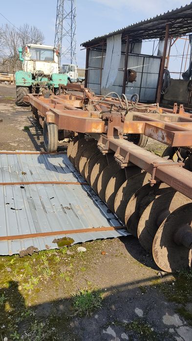 Продам дискову борону