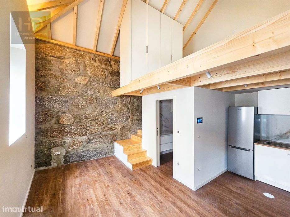 2 Moradias novas T1 com Mezanine no centro de Gaia