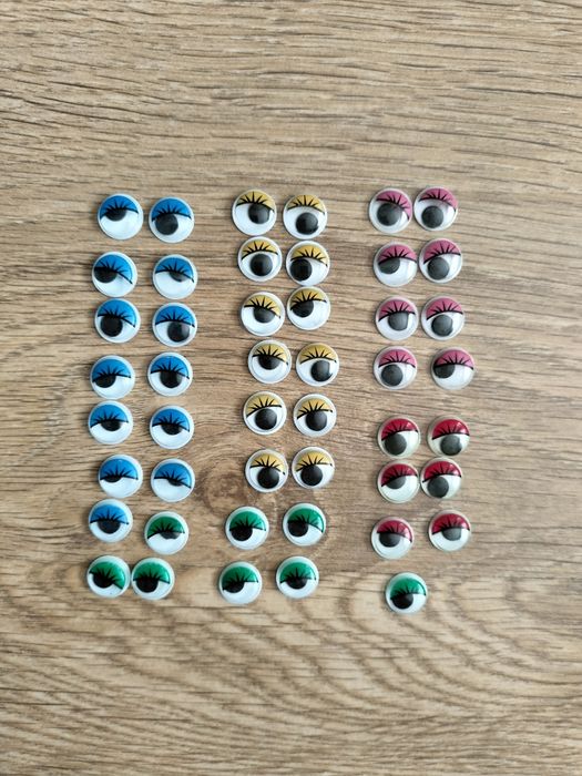 Oczy papiernicze  46 sztuk