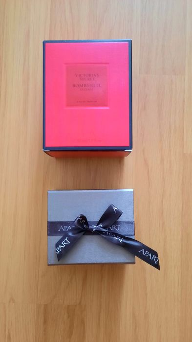 Брендові коробки, бірки