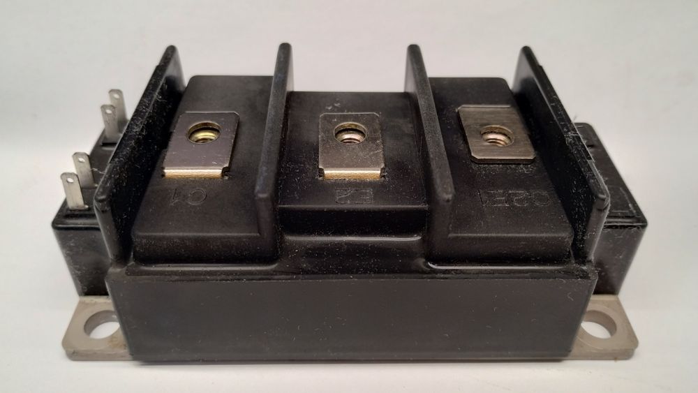 Moduł IGBT MG100N2YS1 Toshiba