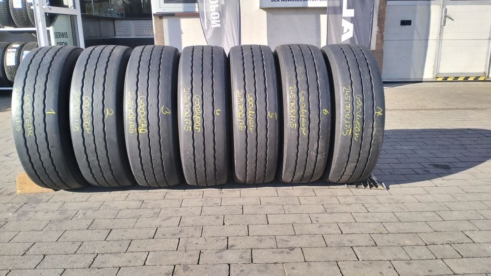 245/70R17.5 Goodyear KMAX T