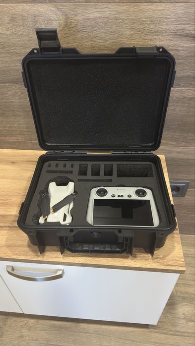 Дрон DJI 3mini ( В комплекті кейс )