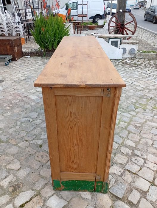 Antigo balcão de mercearia