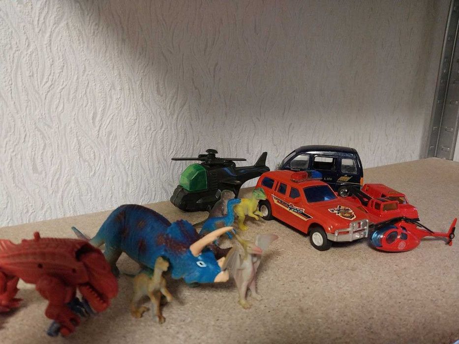 Кіндер сюрприз 90 х років, Лего, солдатики