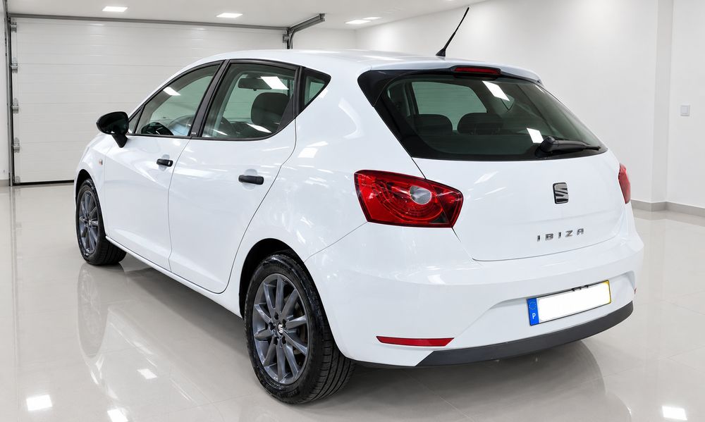 Seat Ibiza 1.2tdi Itech 2015 — photo 4