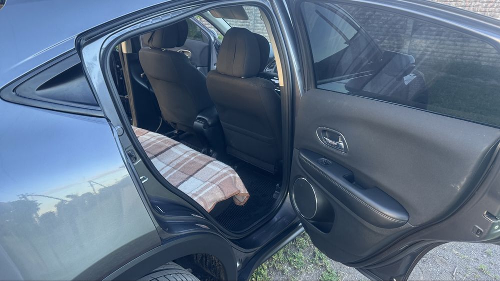 Продам Honda HR-V 2016