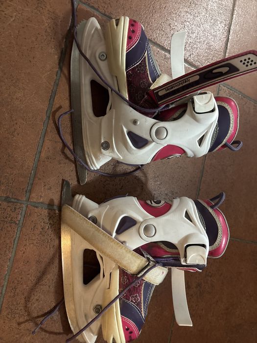 Łyżwy dzieciece frame junior 3000 regilacja 28-31