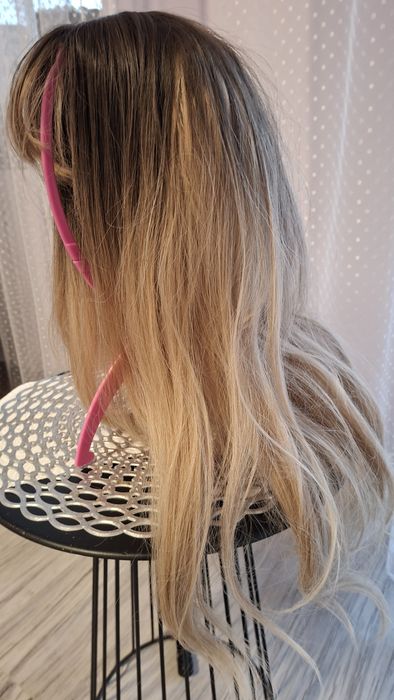 Peruka włosy blond
