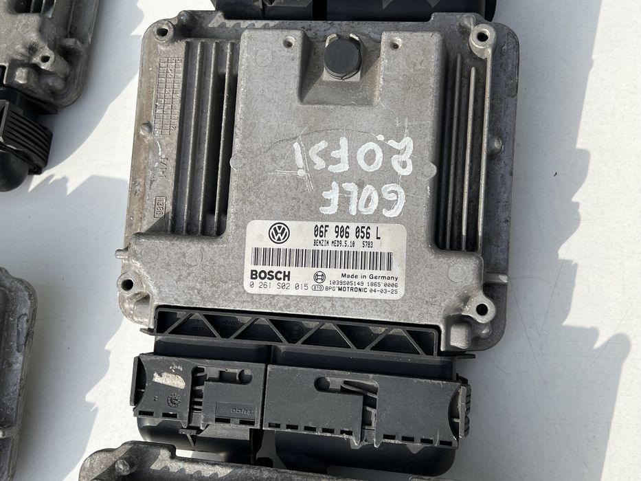 Блок ЕБУ мозги блок управления двигателя VW Golf 5 Skoda Octavia A5
