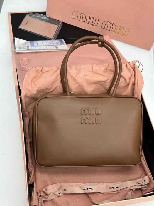 Сумочка Miu Miu как новая, оригинал
