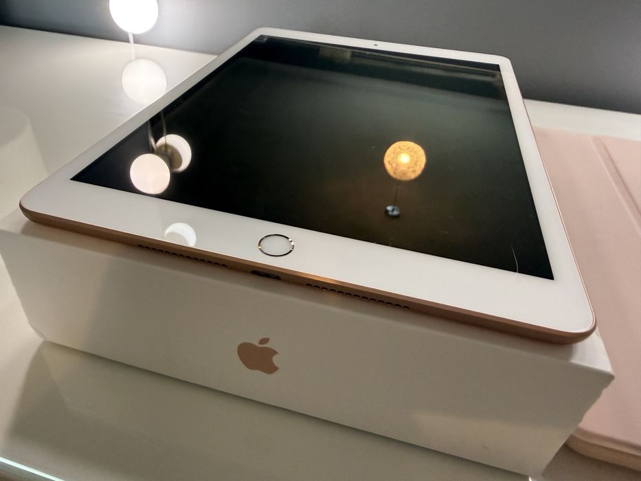 Ipad (2020) 8 generacji 10,2 cali 32GB WiFi Rose Gold