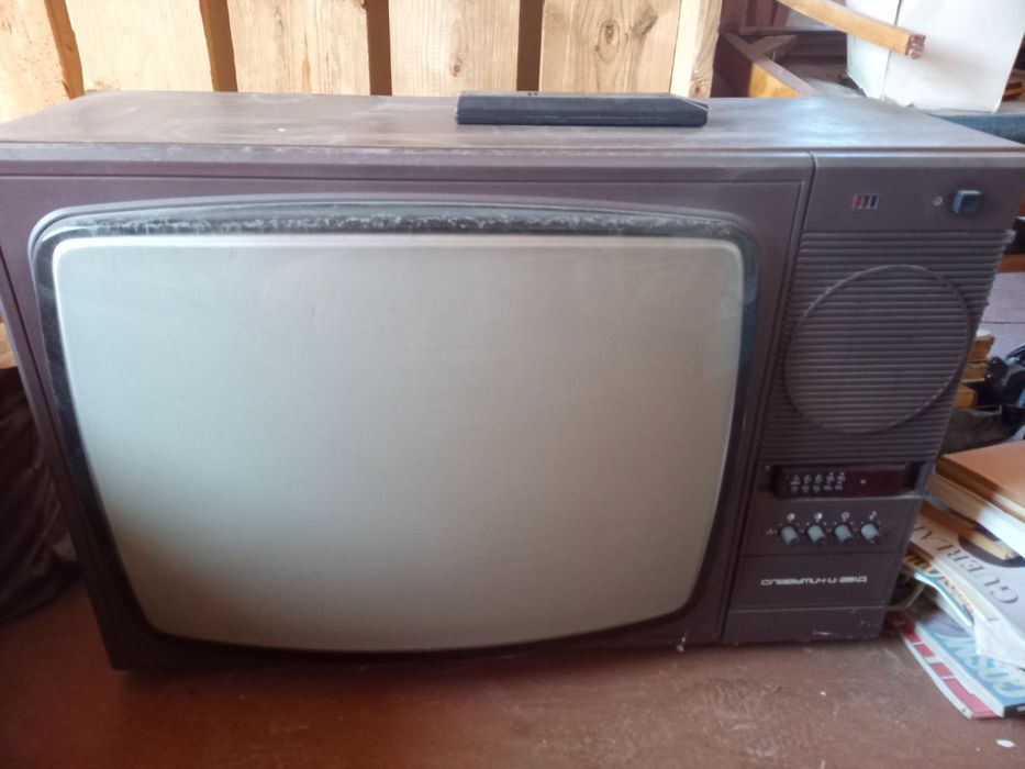 Телевізор  Славутич-Ц-281Д