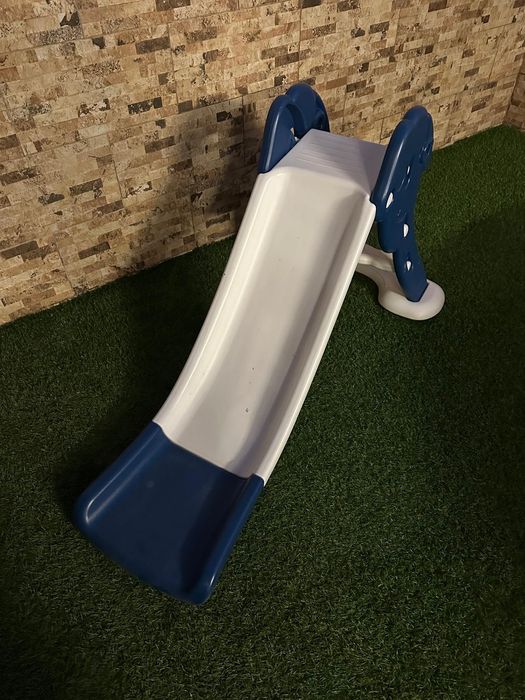 Escorrega infantil