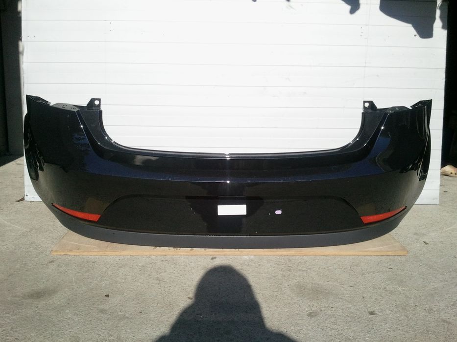 Para choques traseiro Seat Ibiza 6j 5 portas