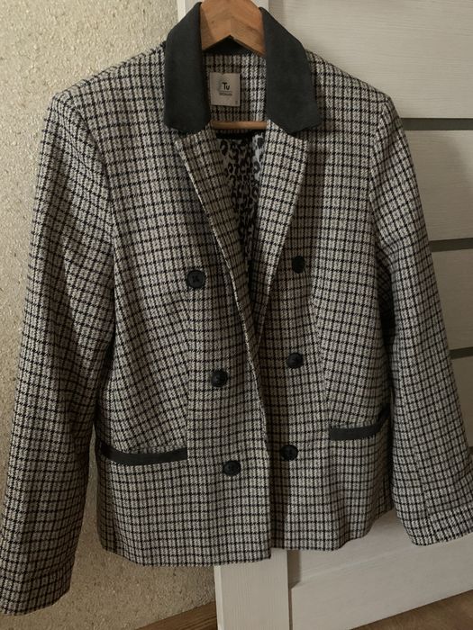 Піджак бренду Tu