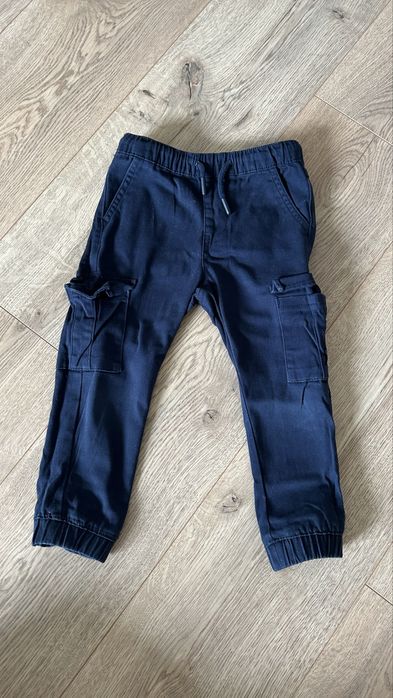 Spodnie eleganckie Sinsay r.98