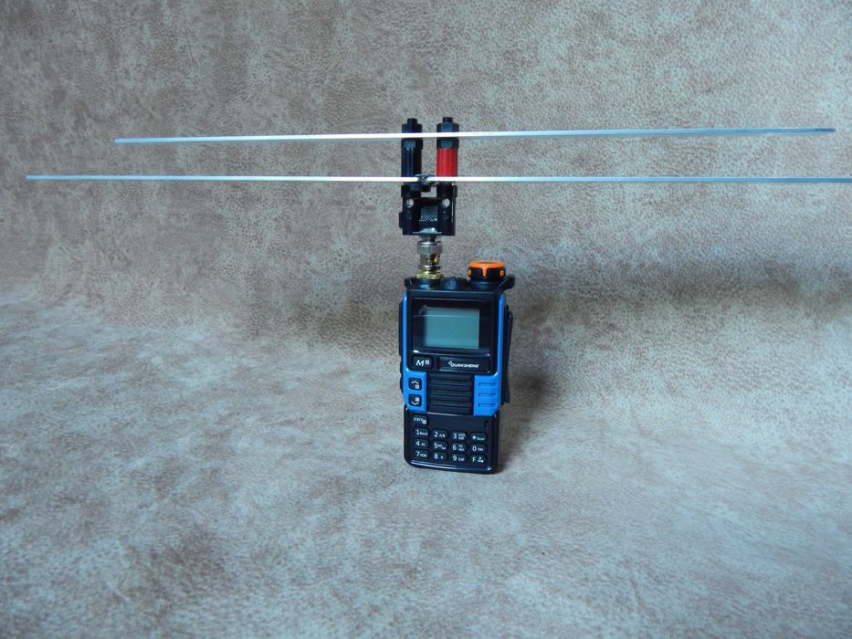 Антенна Satcom сатком.