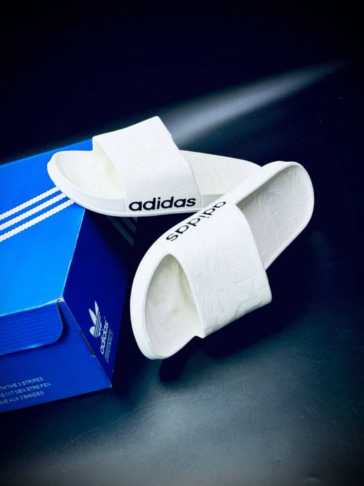 Новинка стильные белые тапки адидас / адики слансы / шлепанцы adidas / мужские шлепки мягкие / шлепки адідас чоловічі