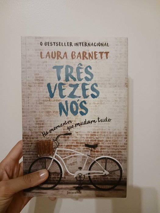 Três vezes nós de Laura Barnett