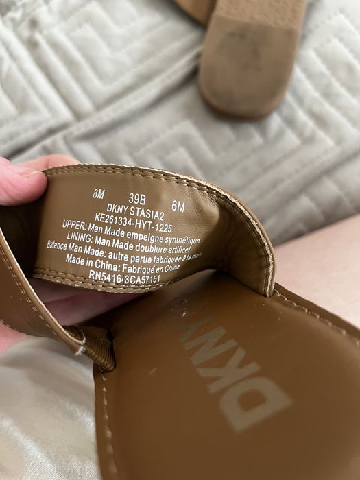 Klapki japonki DKNY