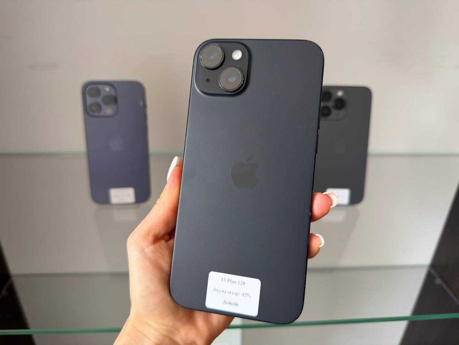 iPhone 15 Plus 128 gb Neverlock / від Магазину + Гарантія / Обмін
